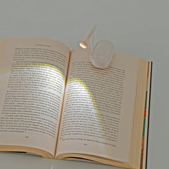 Clip con luz para lectura